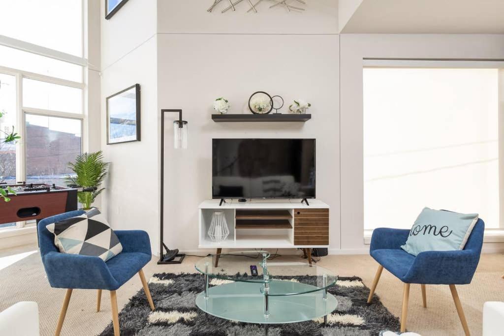Two Modern Penthouses On Mass By Cozysuites Indianapolis Luaran gambar