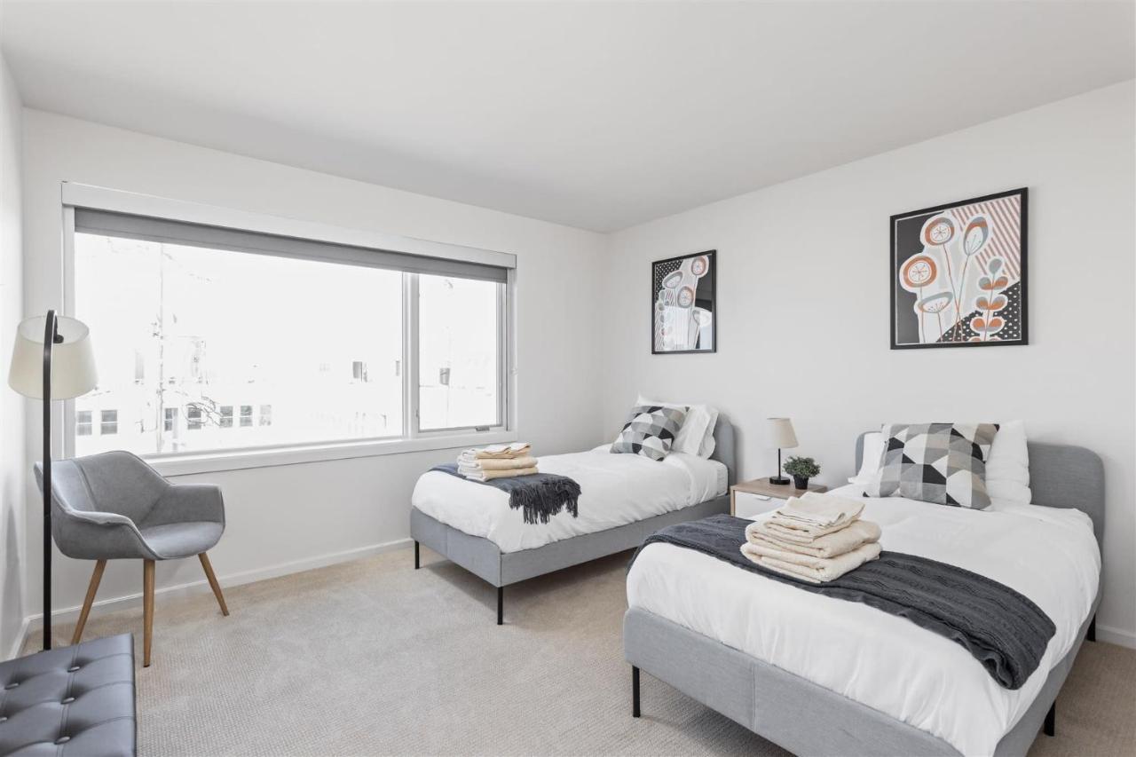 Two Modern Penthouses On Mass By Cozysuites Indianapolis Luaran gambar