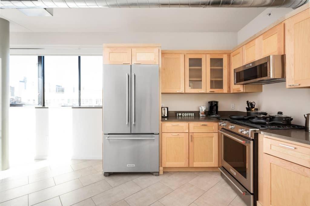 Two Modern Penthouses On Mass By Cozysuites Indianapolis Luaran gambar