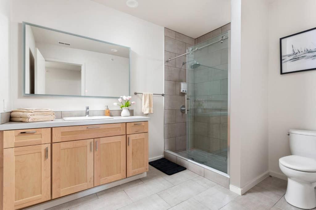 Two Modern Penthouses On Mass By Cozysuites Indianapolis Luaran gambar