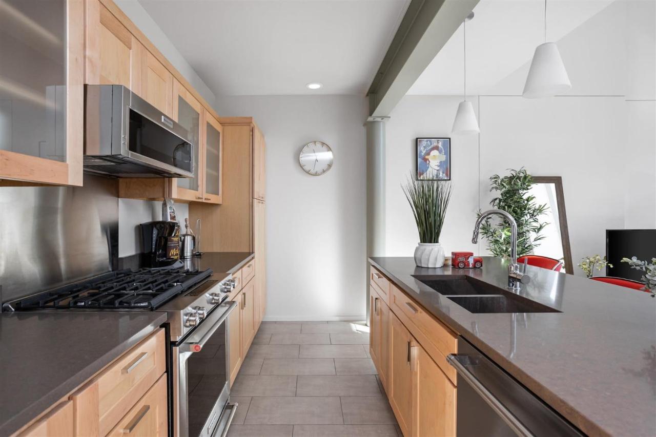 Two Modern Penthouses On Mass By Cozysuites Indianapolis Luaran gambar