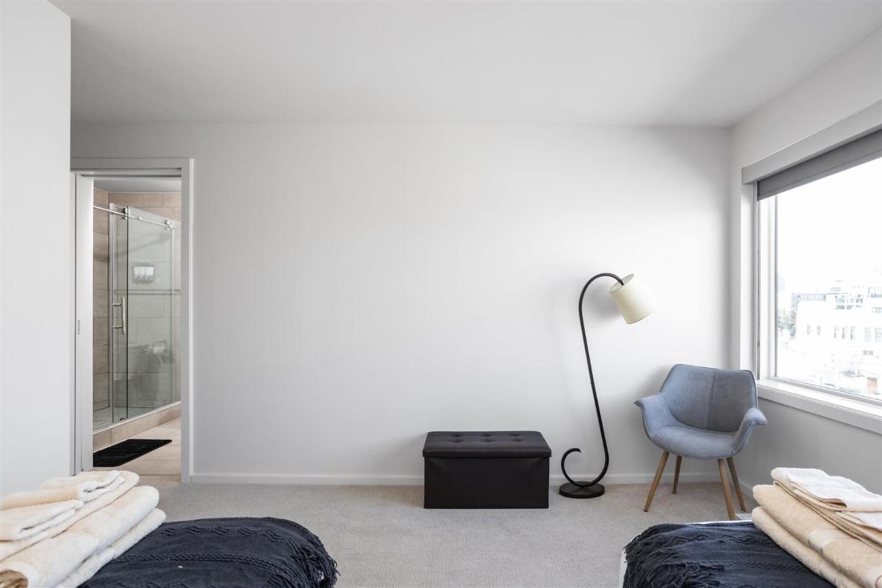 Two Modern Penthouses On Mass By Cozysuites Indianapolis Luaran gambar