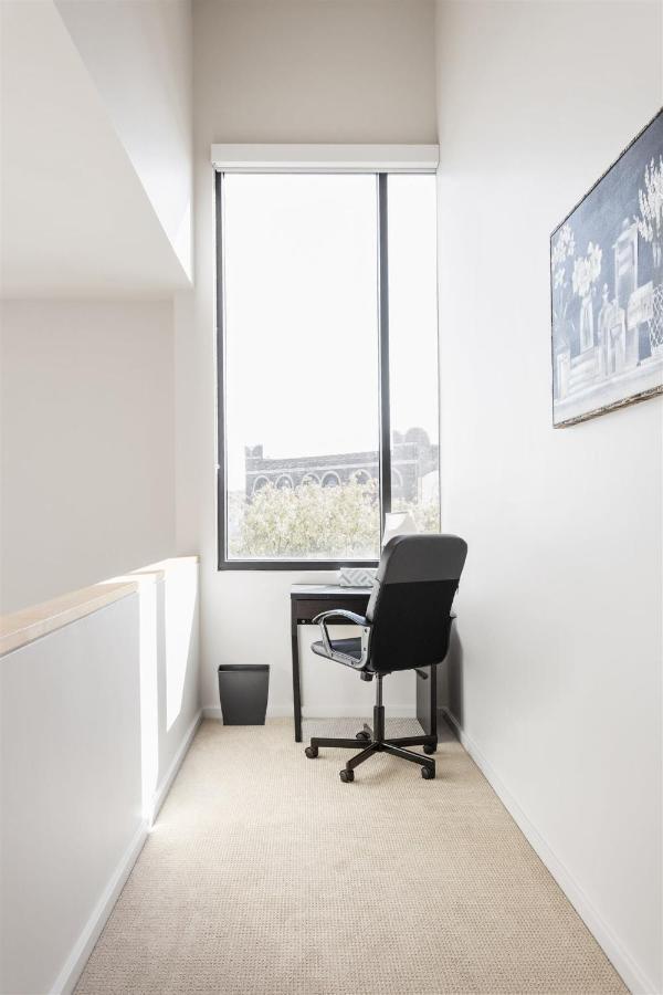 Two Modern Penthouses On Mass By Cozysuites Indianapolis Luaran gambar